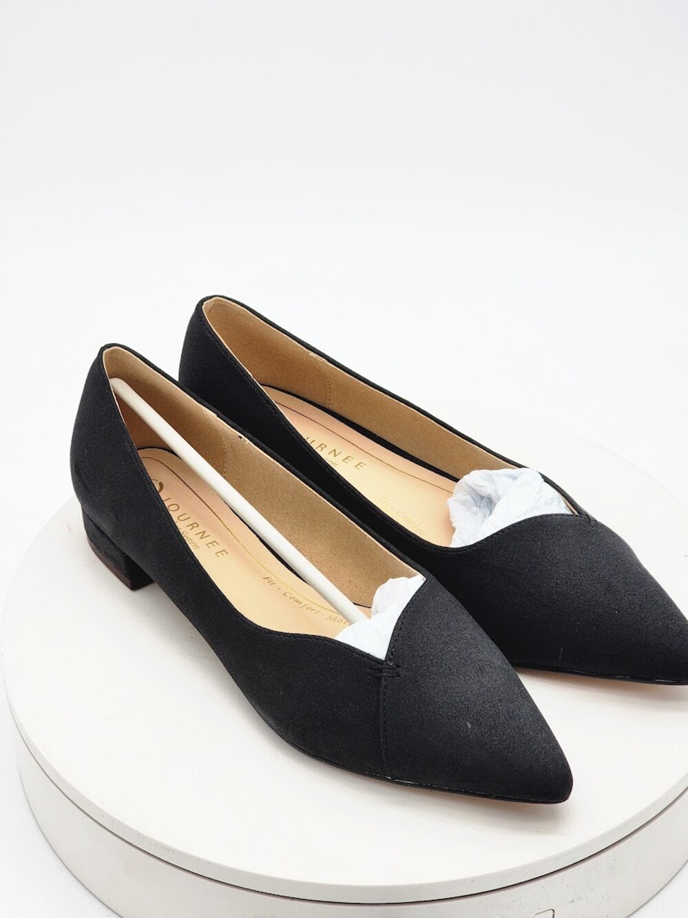 Journee Collection Carmin Women’s 8.5 M Black Suede Pointed Toe Flats